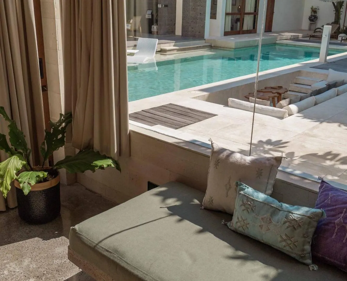 Villa Boya - 6Br Luxury Oasis In Central Berawa Canggu