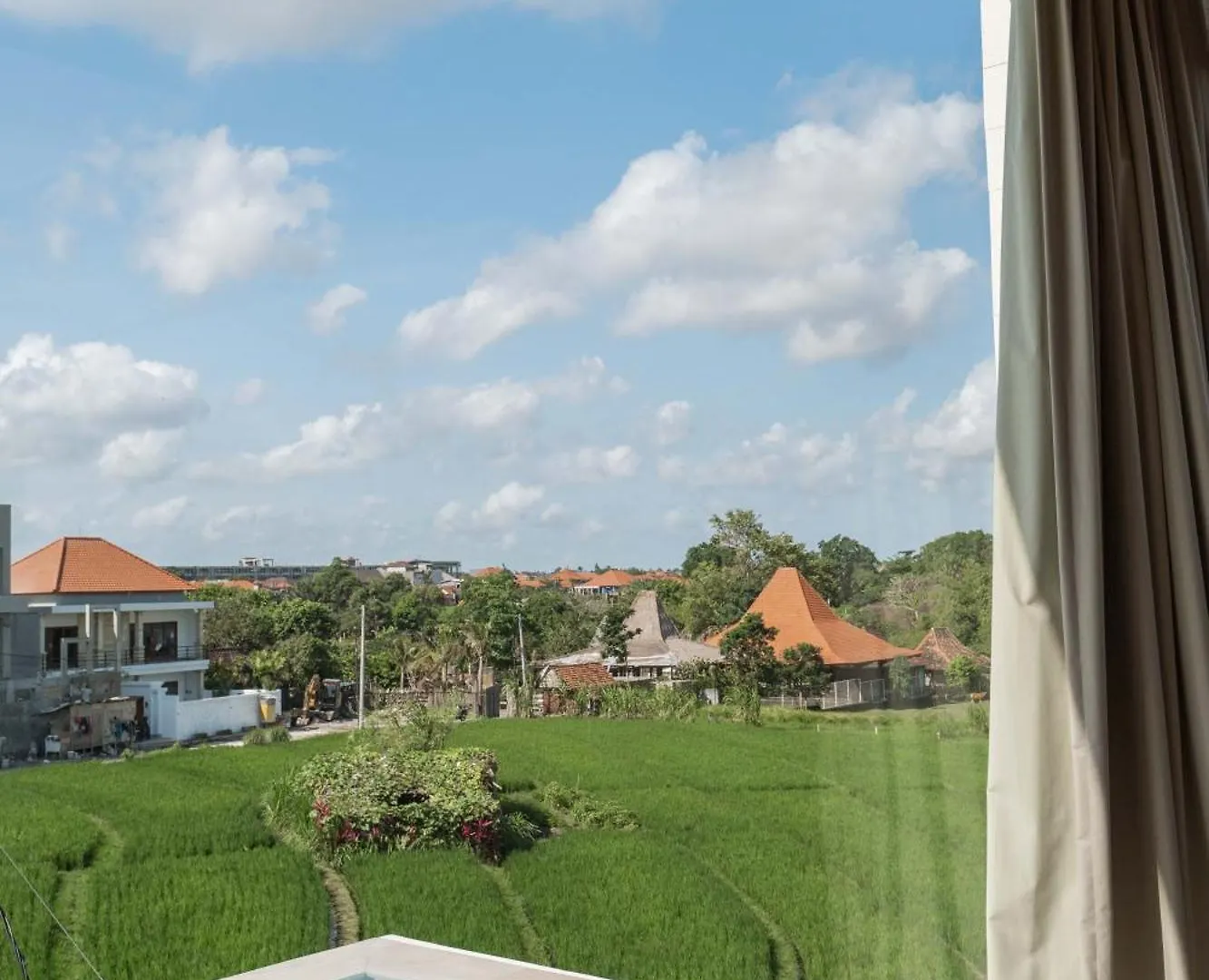 Villa Boya - 6Br Luxury Oasis In Central Berawa Canggu   Canggu (Bali)